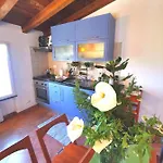 Cinque Terre Sea View Apartamento *